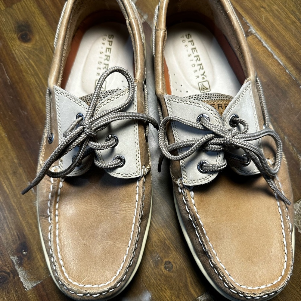 Sperry Tan and Cream Boat Shoes with Rawhide Laces